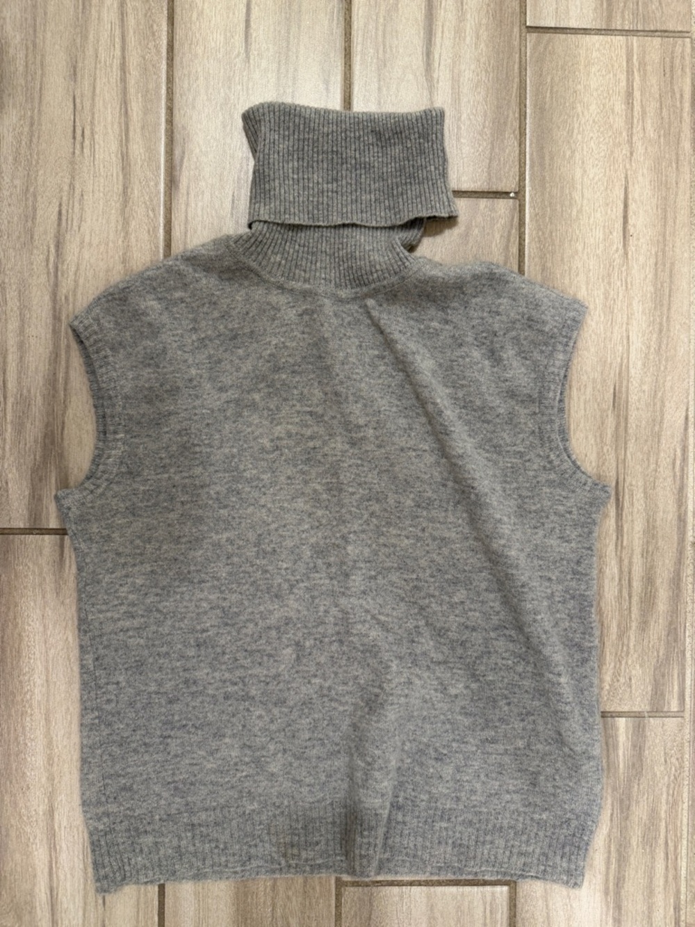Vintage Dalton 100% Cashmere Sweater Turtleneck Vest
